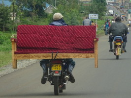 One of the many objects that can be transported by motorbike